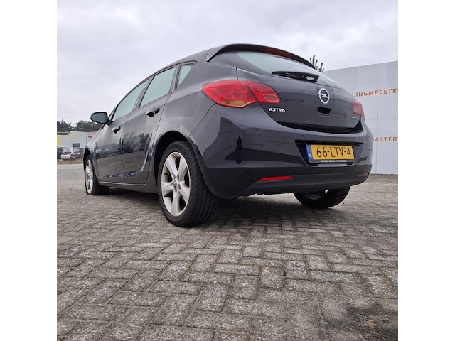Personenauto opel, astra 1.3 cdti edition, zwart, bouwjaar 2010 - afbeelding 9 van  48