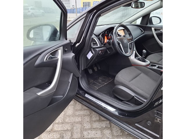 Personenauto opel, astra 1.3 cdti edition, zwart, bouwjaar 2010 - afbeelding 16 van  48