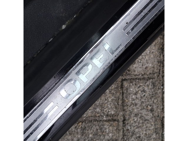 Personenauto opel, astra 1.3 cdti edition, zwart, bouwjaar 2010 - afbeelding 39 van  48