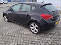 Personenauto opel, astra 1.3 cdti edition, zwart, bouwjaar 2010 - afbeelding 46 van  48