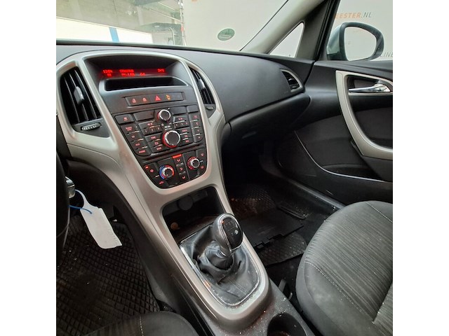 Personenauto, opel, astra, 1.4 turbo edition, 2012 - afbeelding 32 van  61