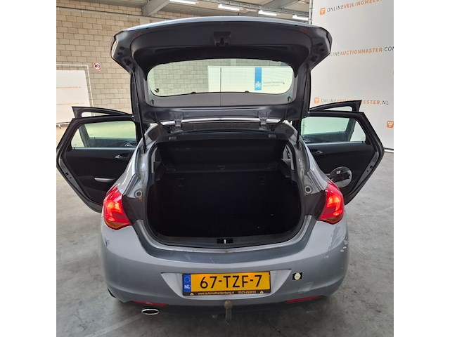 Personenauto, opel, astra, 1.4 turbo edition, 2012 - afbeelding 37 van  61