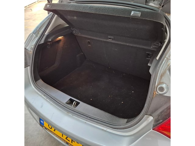 Personenauto, opel, astra, 1.4 turbo edition, 2012 - afbeelding 38 van  61