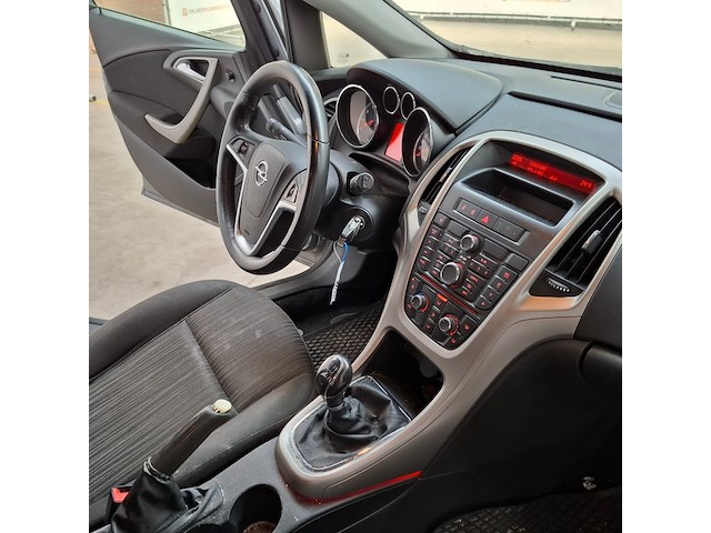Personenauto, opel, astra, 1.4 turbo edition, 2012 - afbeelding 41 van  61