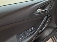 Personenauto, opel, astra, 1.4 turbo online edition, 2017 - afbeelding 37 van  78