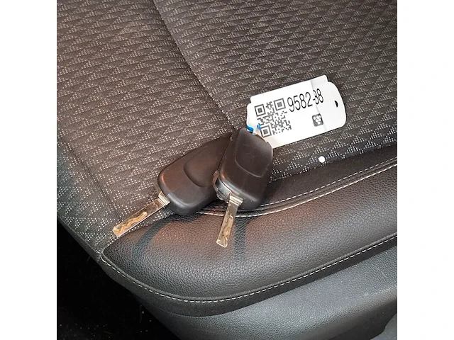 Personenauto, opel, astra, 1.4 turbo online edition, 2017 - afbeelding 38 van  78