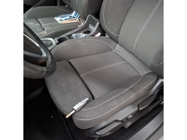 Personenauto, opel, astra, 1.4 turbo sport, 2010 - afbeelding 18 van  53