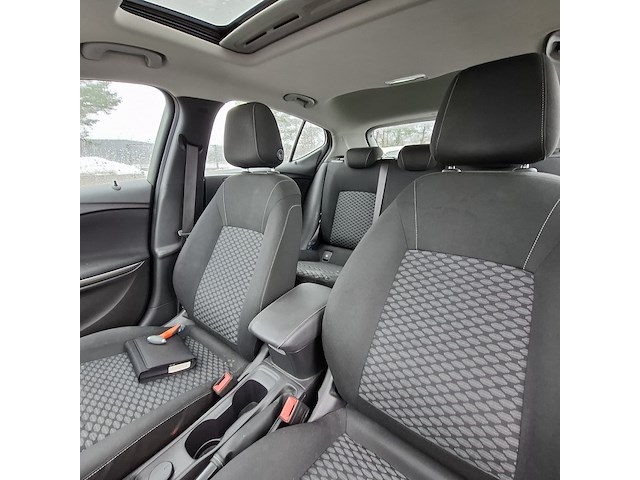 Personenauto opel, astra 1.6, bouwjaar 2017 - afbeelding 26 van  36