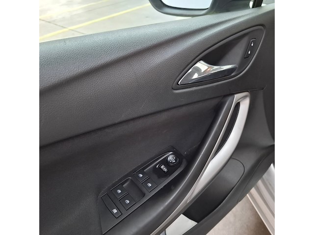 Personenauto, opel, astra 1.6 cdti 120 jahre, 2019 - afbeelding 32 van  78