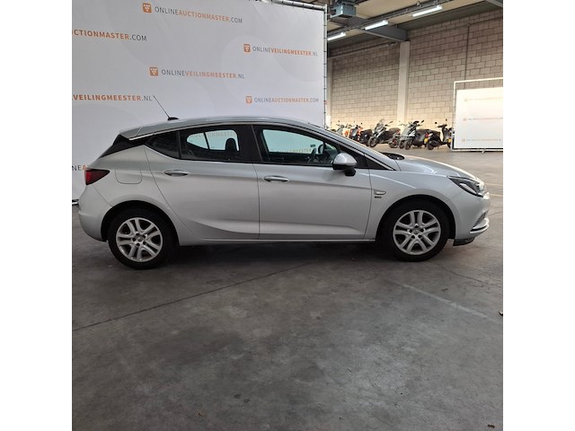 Personenauto, opel, astra 1.6 cdti 120 jahre, 2019 - afbeelding 34 van  78