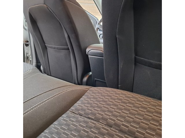 Personenauto, opel, astra 1.6 cdti 120 jahre, 2019 - afbeelding 51 van  78