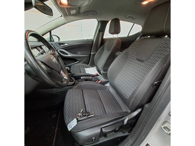 Personenauto, opel, astra 1.6 cdti 120 jahre, 2019 - afbeelding 40 van  77