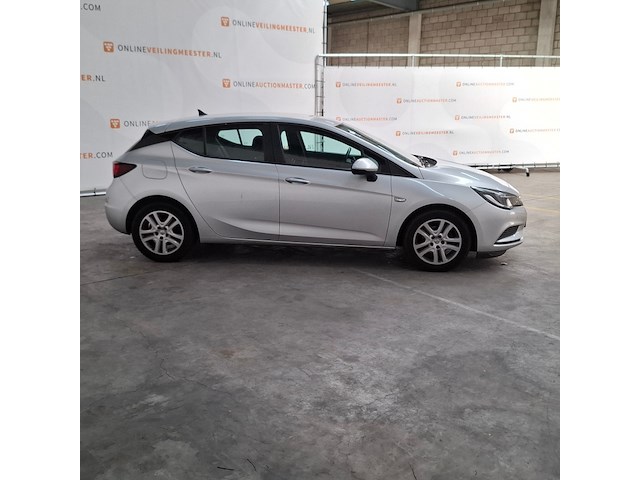 Personenauto, opel, astra 1.6 cdti, 2018 - afbeelding 18 van  24