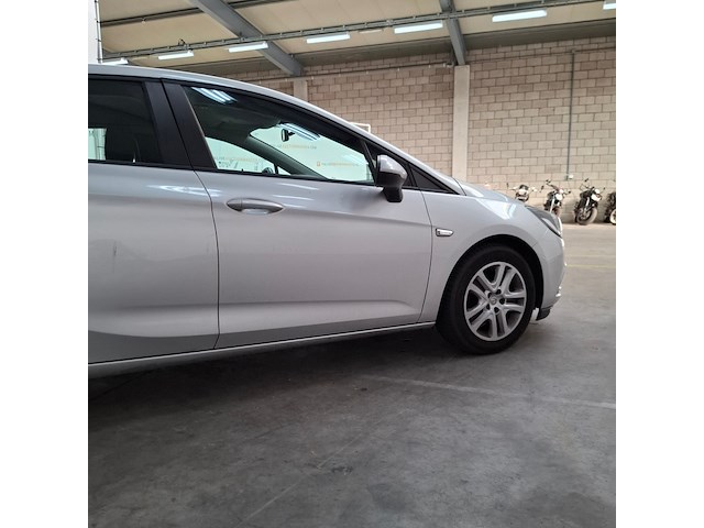 Personenauto, opel, astra 1.6 cdti, 2018 - afbeelding 19 van  24
