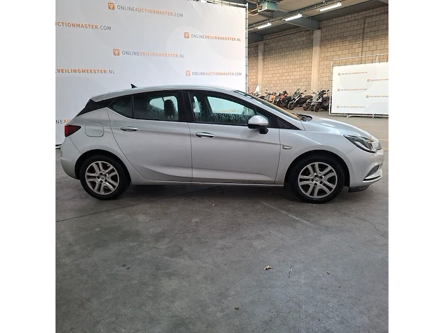 Personenauto, opel, astra 1.6 cdti, 2018 - afbeelding 33 van  37