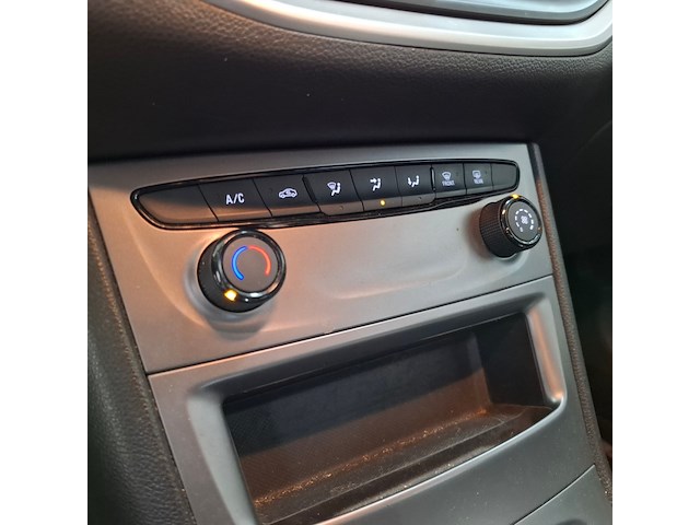 Personenauto, opel, astra 1.6 cdti, 2019 - afbeelding 30 van  64