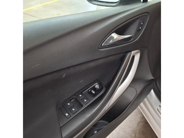 Personenauto, opel, astra 1.6 cdti, 2019 - afbeelding 32 van  71
