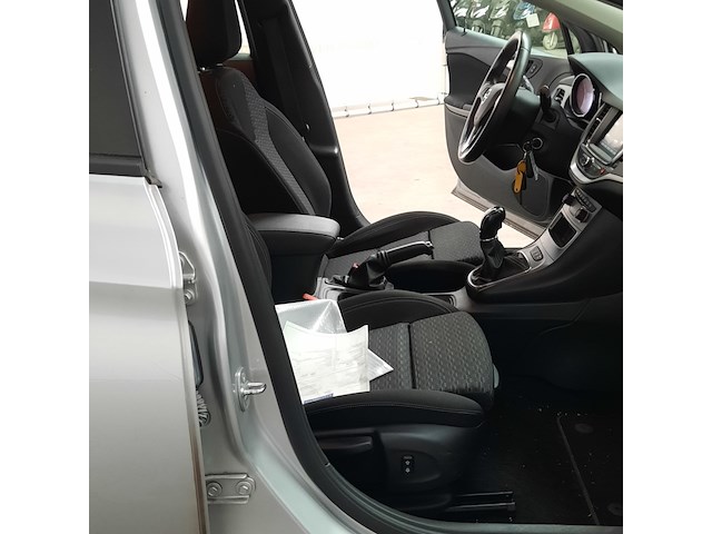 Personenauto, opel, astra 1.6 cdti, 2019 - afbeelding 38 van  47