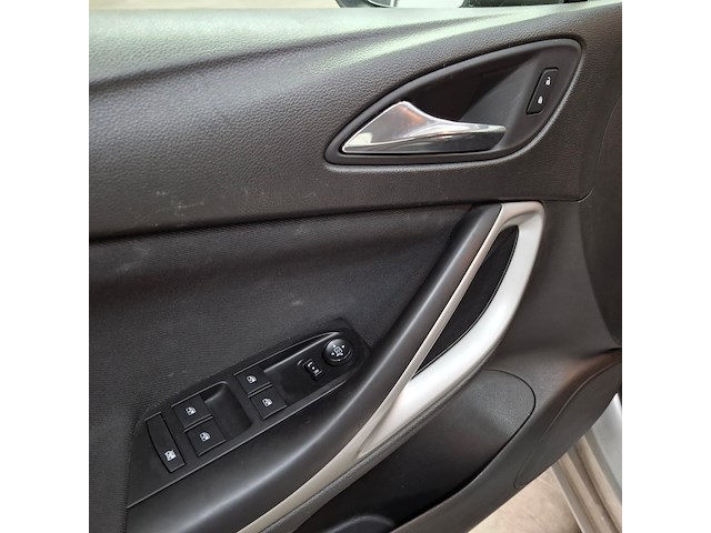 Personenauto, opel, astra 1.6 cdti - afbeelding 24 van  64