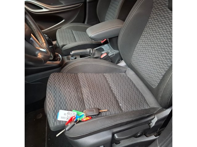 Personenauto, opel, astra 1.6 cdti - afbeelding 26 van  64