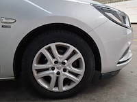 Personenauto, opel, astra 1.6 cdti - afbeelding 13 van  64