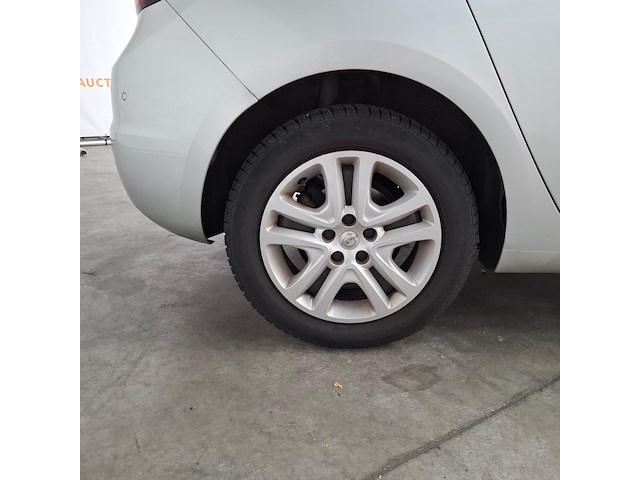 Personenauto, opel, astra 1.6 cdti - afbeelding 14 van  64
