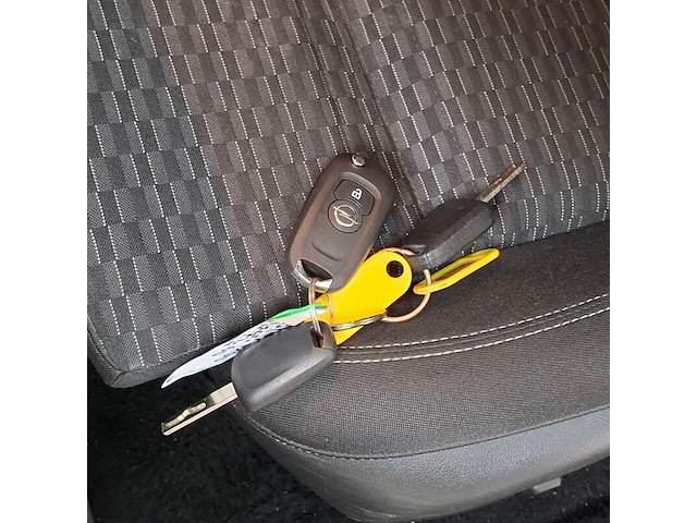 Personenauto, opel, astra 1.6 cdti - afbeelding 25 van  64