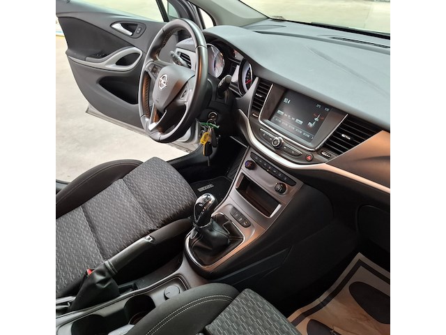 Personenauto, opel, astra 1.6 cdti - afbeelding 42 van  64