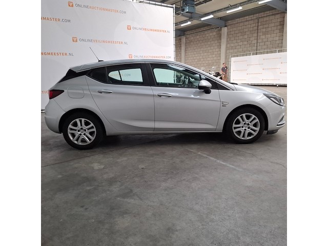 Personenauto, opel, astra 1.6 cdti - afbeelding 34 van  64