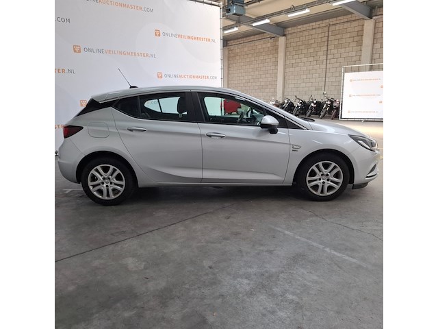 Personenauto, opel, astra 1.6 cdti - afbeelding 34 van  72