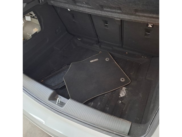 Personenauto, opel, astra 1.6 cdti - afbeelding 47 van  72