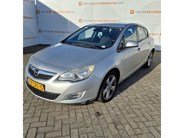 Personenauto opel, astra 1.6, grijs, bouwjaar 2010 - afbeelding 9 van  54