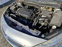 Personenauto opel, astra 1.6, grijs, bouwjaar 2010 - afbeelding 13 van  54