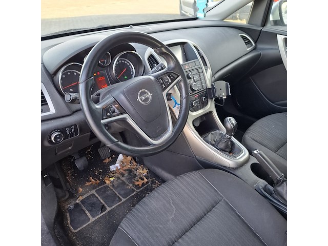 Personenauto opel, astra 1.6, grijs, bouwjaar 2010 - afbeelding 20 van  54