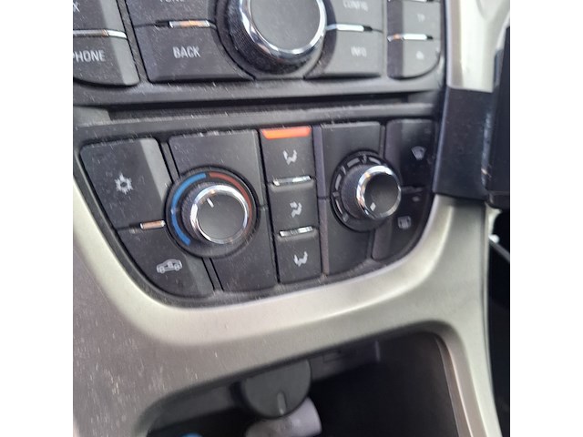 Personenauto opel, astra 1.6, grijs, bouwjaar 2010 - afbeelding 33 van  54