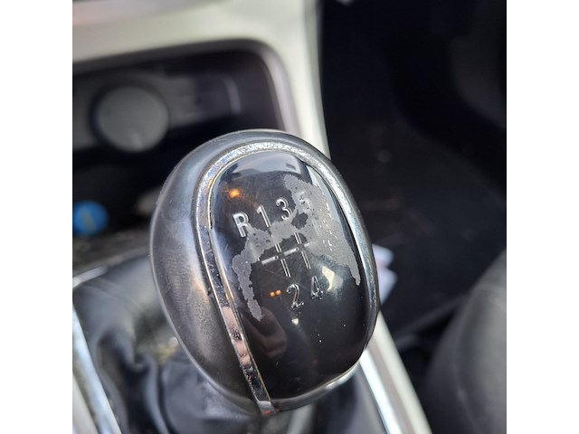 Personenauto opel, astra 1.6, grijs, bouwjaar 2010 - afbeelding 35 van  54