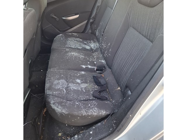 Personenauto opel, astra 1.6, grijs, bouwjaar 2010 - afbeelding 38 van  54