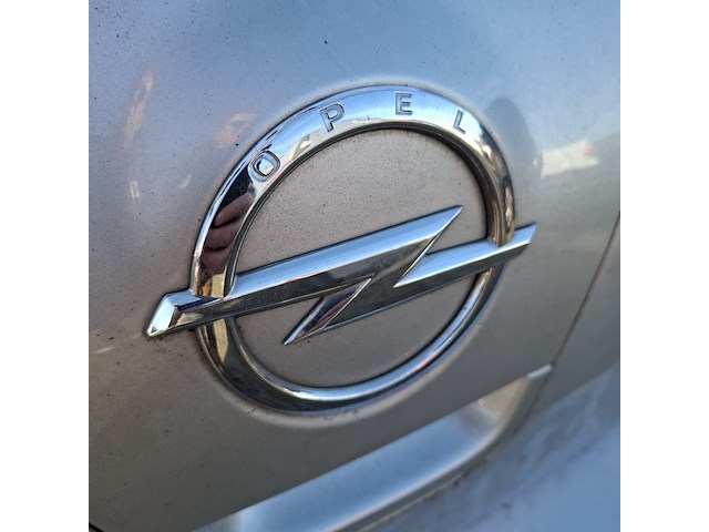 Personenauto opel, astra 1.6, grijs, bouwjaar 2010 - afbeelding 50 van  54