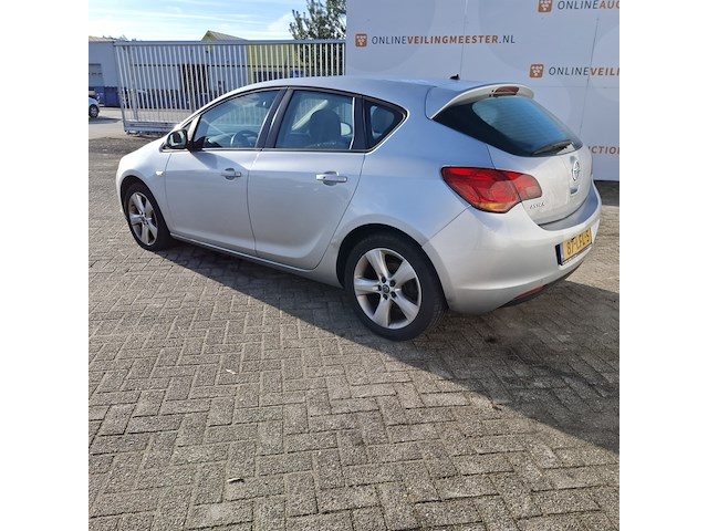 Personenauto opel, astra 1.6, grijs, bouwjaar 2010 - afbeelding 52 van  54
