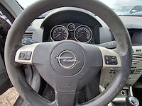 Personenauto, opel, astra, 1.6 temptation, 2007 - afbeelding 13 van  15