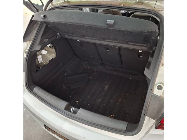 Personenauto, opel, astra 1.6d 120 jahrestart/stop, 2019 - afbeelding 50 van  74