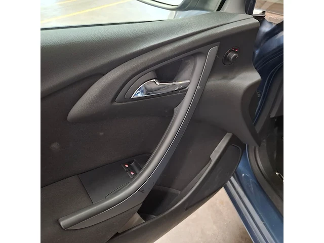 Personenauto, opel, astra 2.0 cdti, 2015 - afbeelding 39 van  88