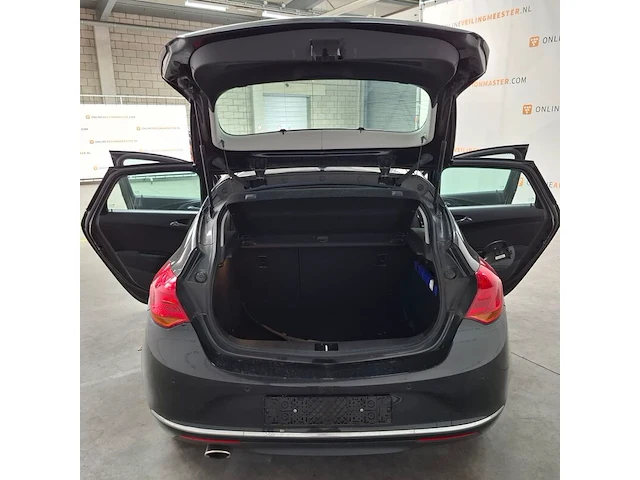 Personenauto, opel, astra 2.0 cdti, 2015 - afbeelding 51 van  79