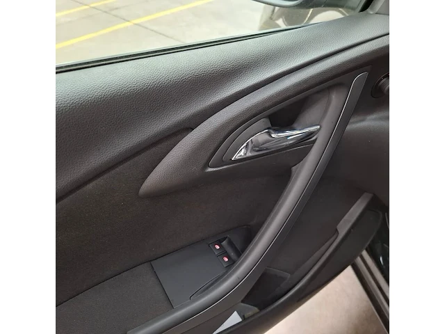 Personenauto, opel, astra 2.0 cdti, 2015 - afbeelding 36 van  79