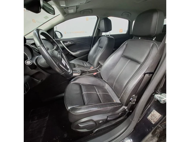 Personenauto, opel, astra, 2.0 cdti sport, 2010 - afbeelding 31 van  73