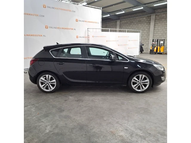 Personenauto, opel, astra, 2.0 cdti sport, 2010 - afbeelding 34 van  73