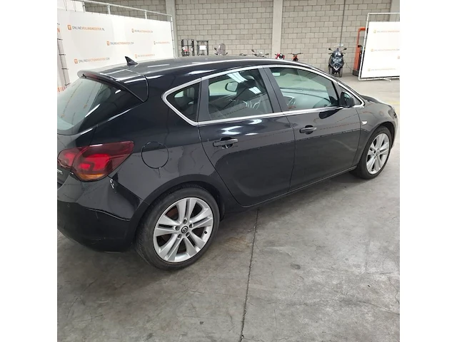 Personenauto, opel, astra, 2.0 cdti sport, 2010 - afbeelding 72 van  73