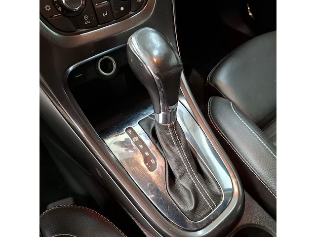 Personenauto, opel, astra, 2.0 cdti sport, 2010 - afbeelding 38 van  73