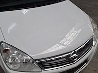 Personenauto, opel, astra, 2009 - afbeelding 13 van  46