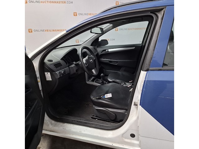 Personenauto, opel, astra, 2009 - afbeelding 15 van  46